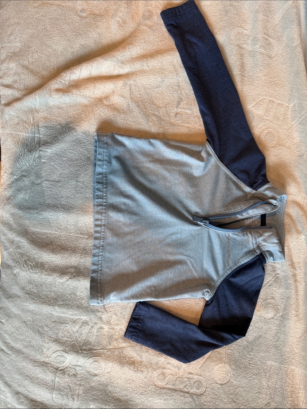 Vineyard Vines Kids Two-Tone Navy & Light Blue Raglan Pullover Hoodie